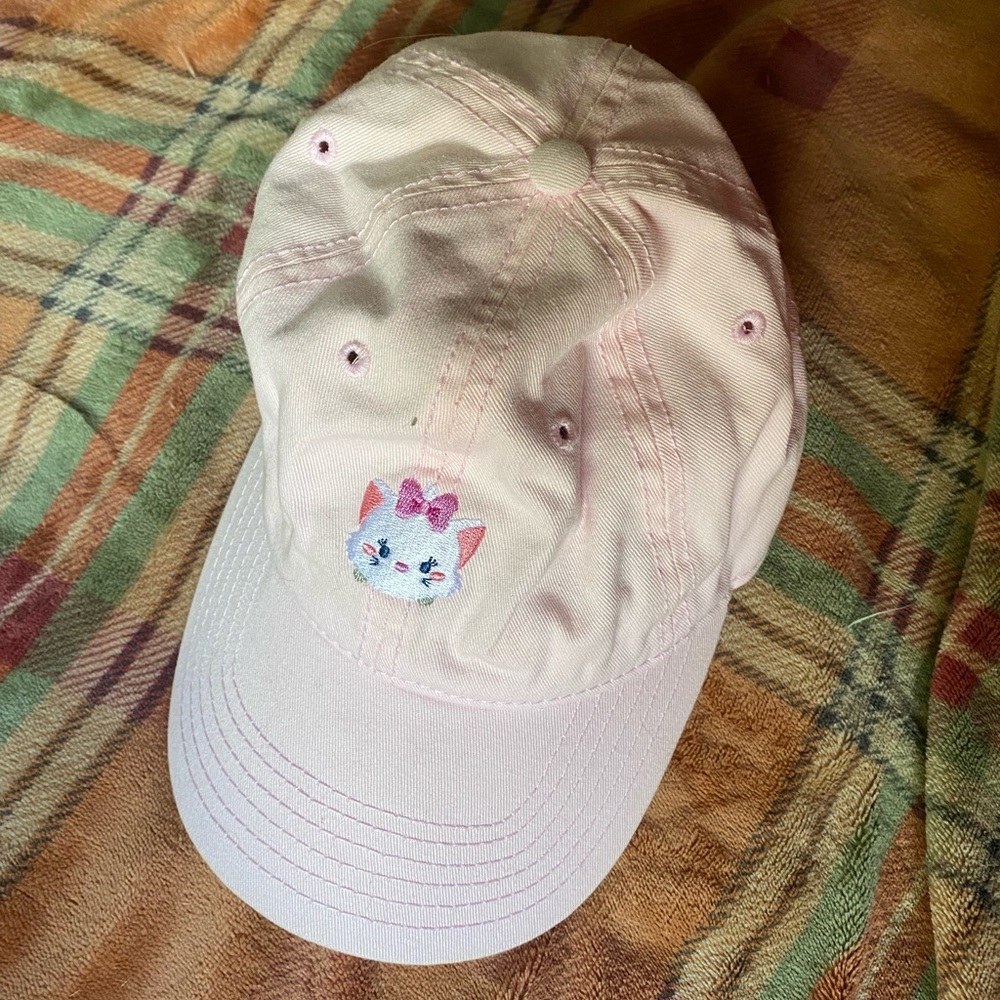 Marie tsum tsum baseball cap